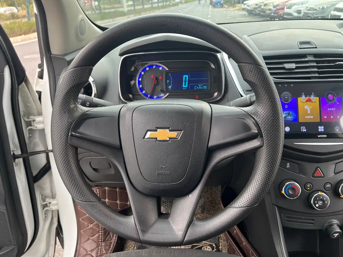 Chevrolet Trax 2014 1.4T Manual 2WD Comfort фото 10