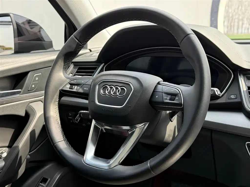 Audi Q5L 2022 40T Fashion Elegance фото 35