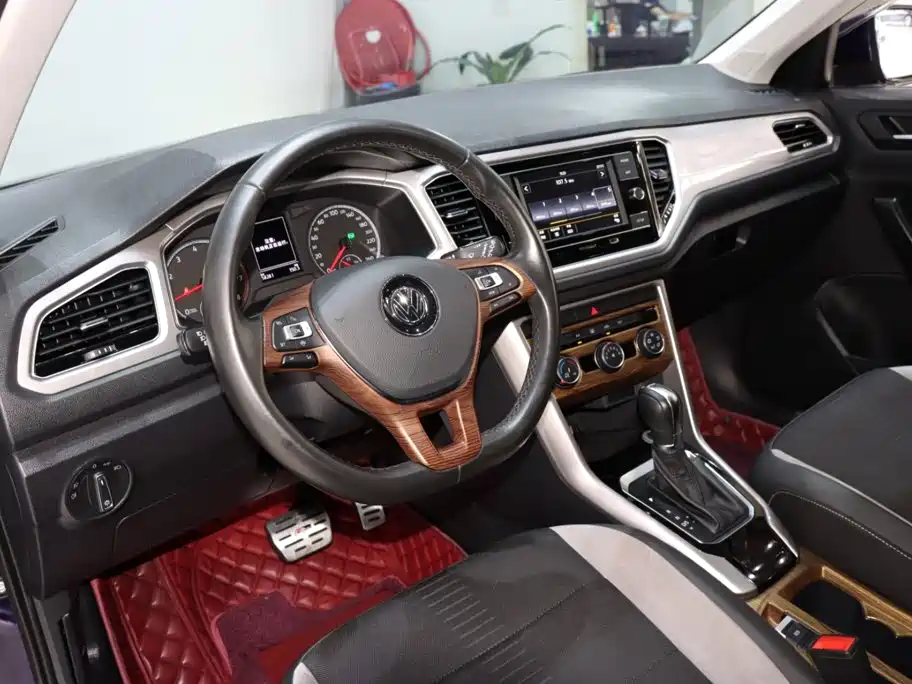 Volkswagen T-Roc, миниатюра 10