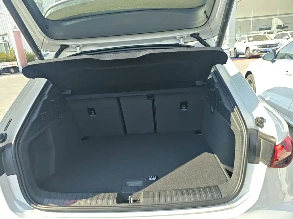 Фото 19 - Audi A3