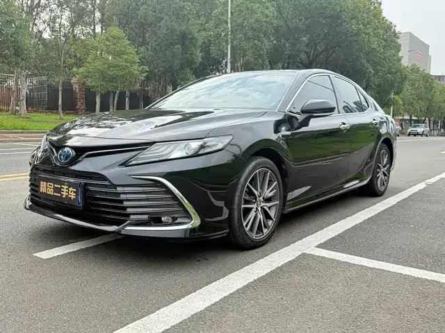 Toyota Camry Гибрид, 2.5HG, Люкс