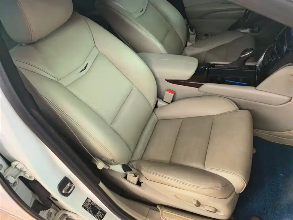 Cadillac XTS 2016 28T Technology фото 25