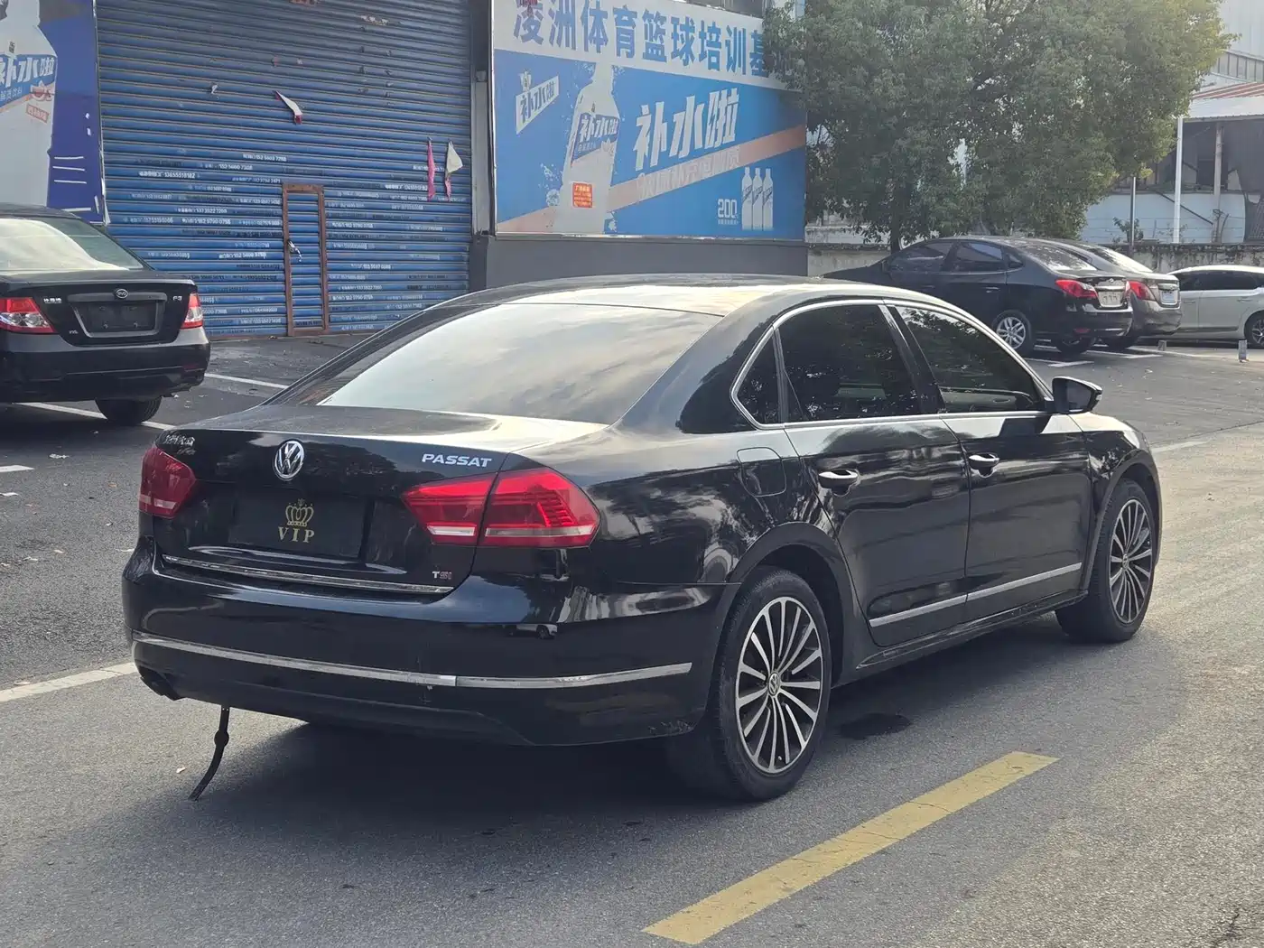 Volkswagen Passat 2015 1.8TSI DSG Prestige Edition фото 10