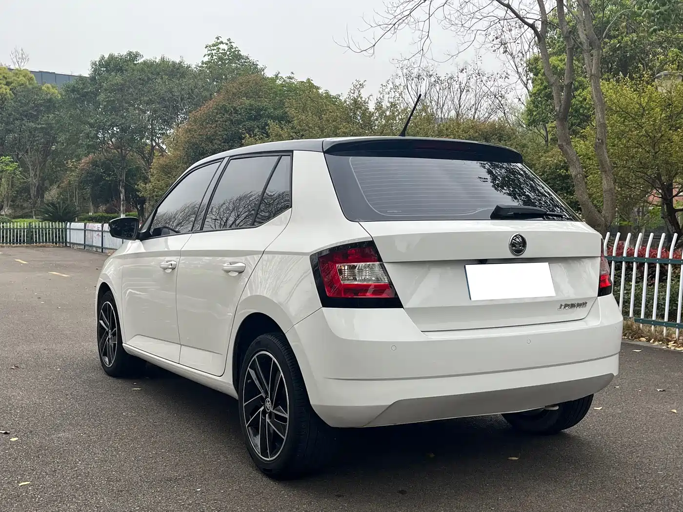 Škoda Fabia 2017 1.6L Automatic Chuangxing Edition фото 9