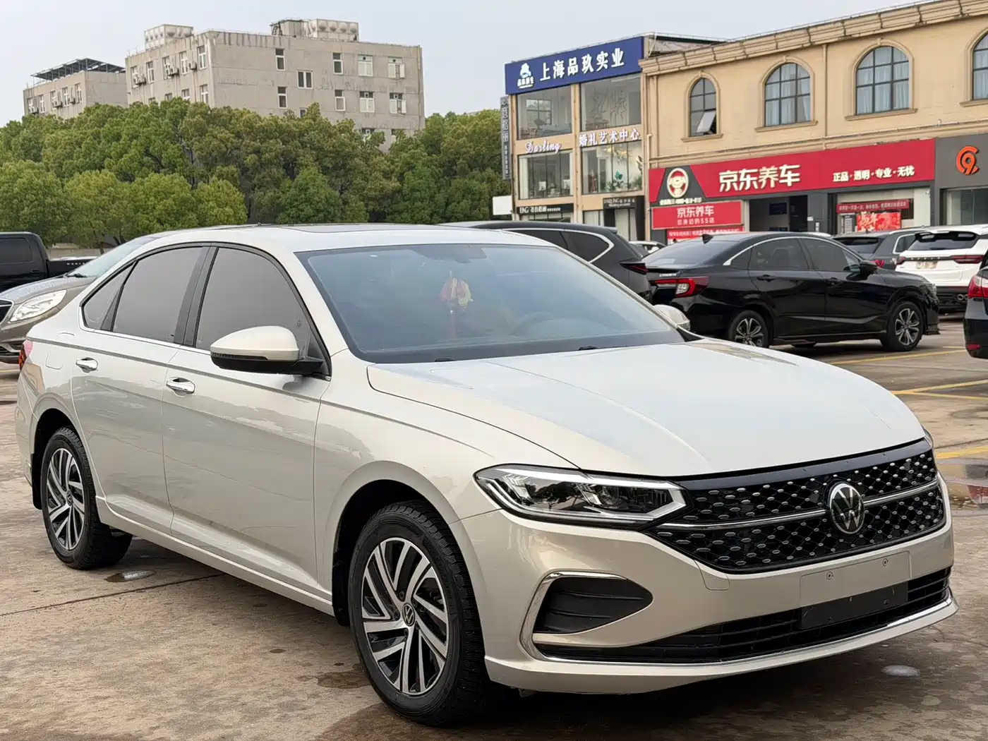 Volkswagen Lavida 2023 280TSI DSG Comfort Edition фото 3
