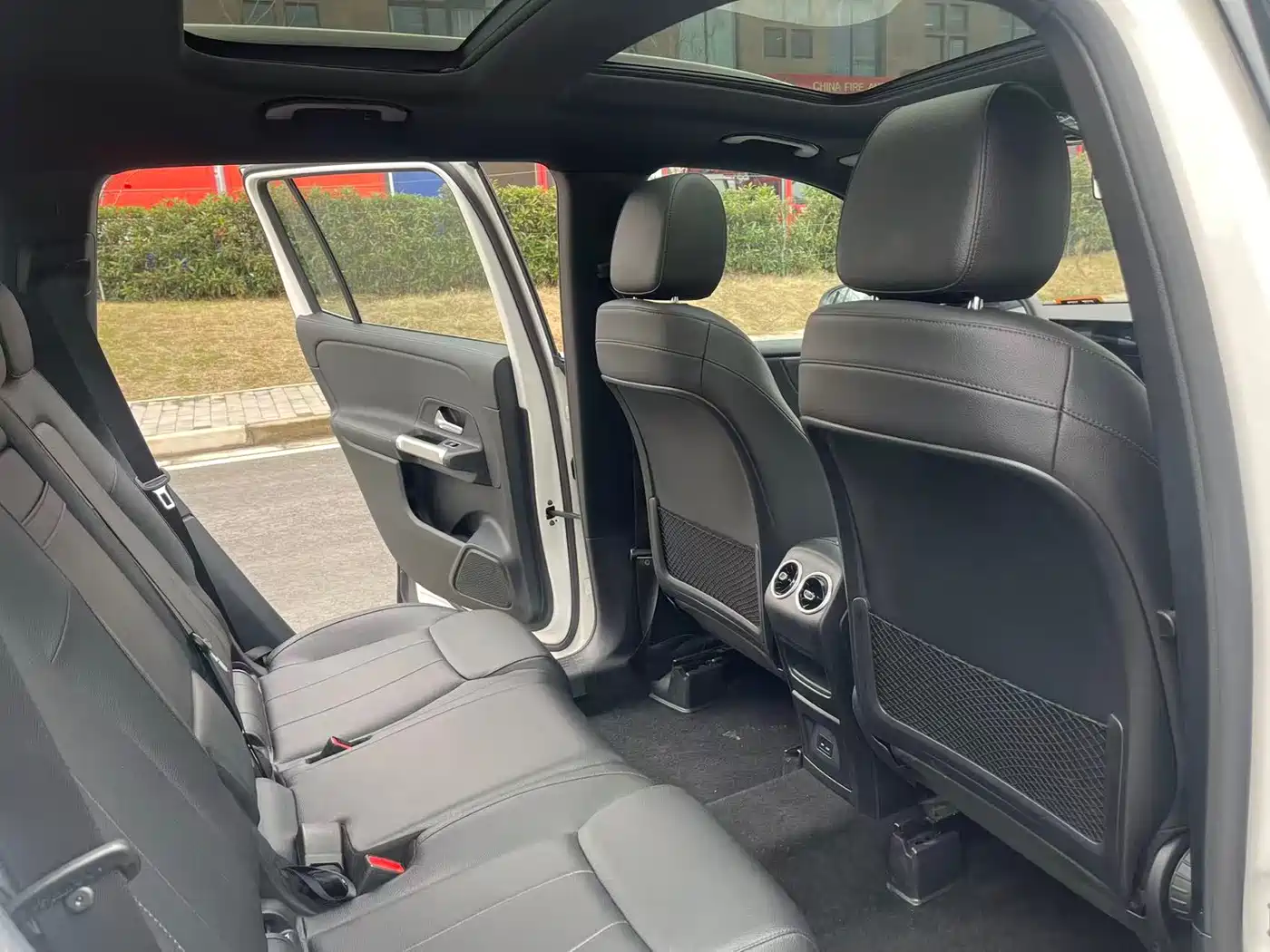 Mercedes-Benz GLB 2021 GLB 200 Dynamic фото 13