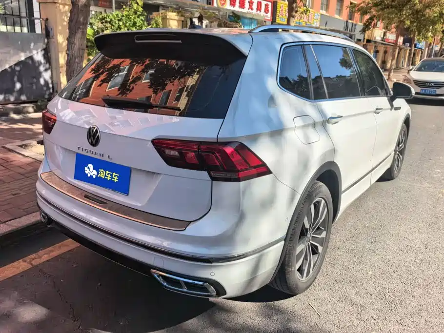 Фото 3 - Volkswagen Tiguan L