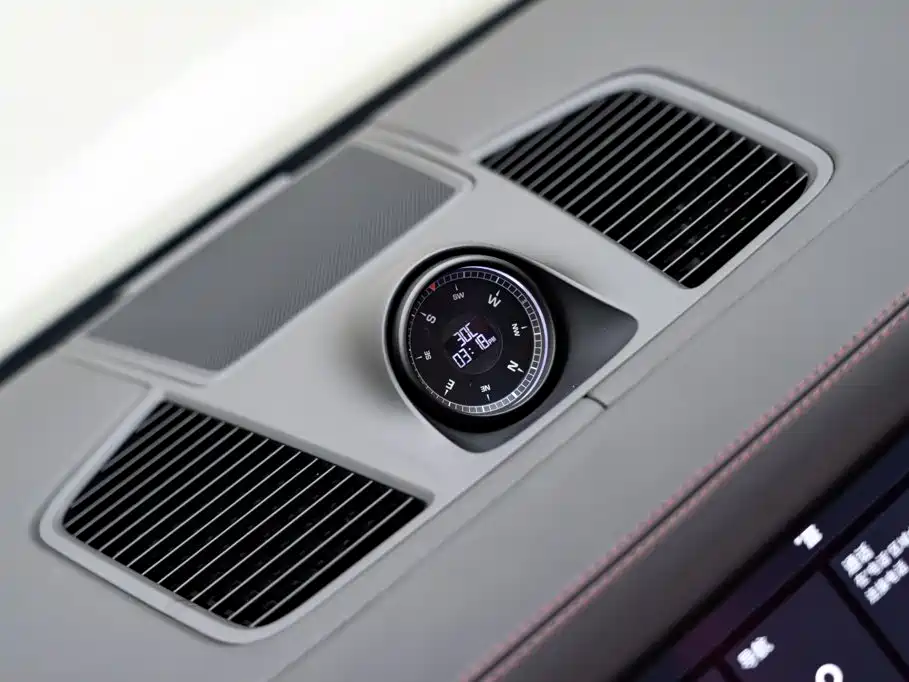 Фото 20 - Porsche Cayenne