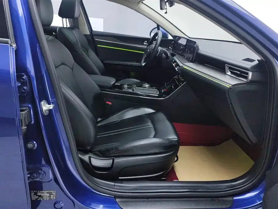 Kia K5 2020 270T CVVD Luxury Tech Version фото 8