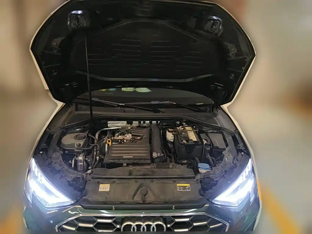 Photo 3 - Audi A3