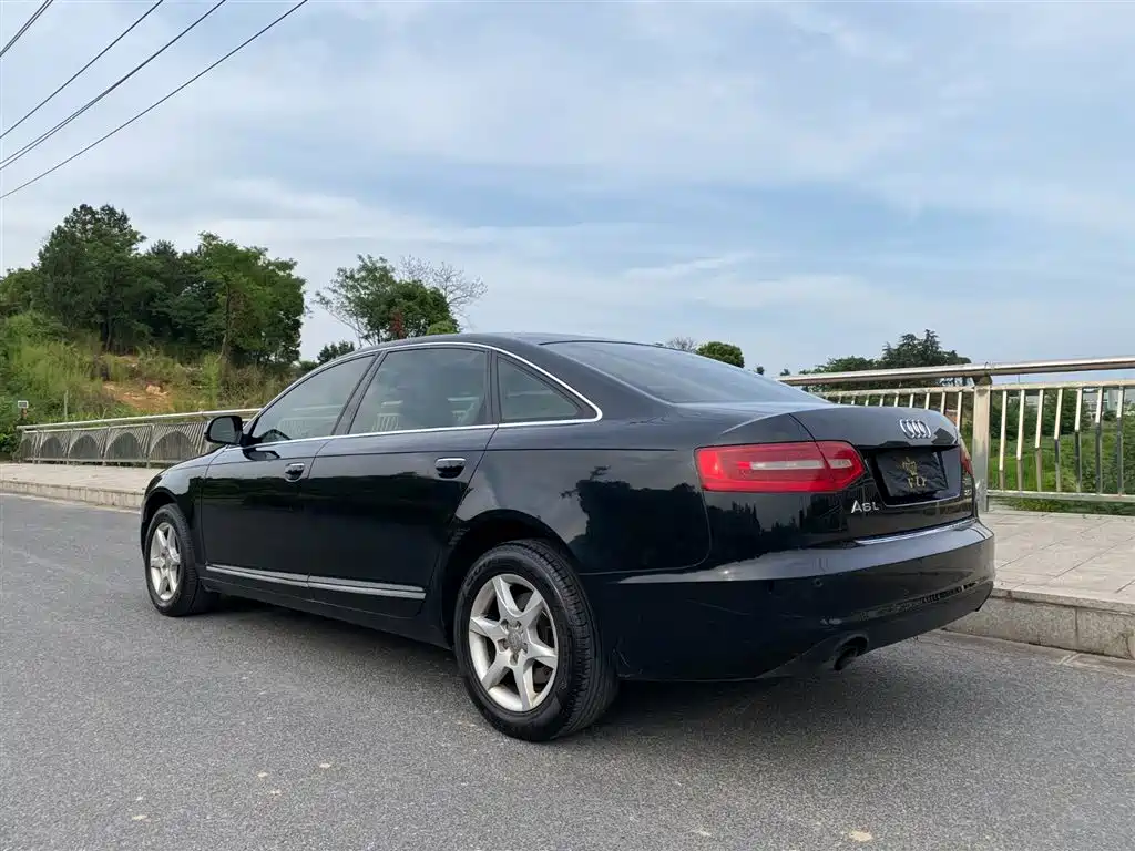 Audi A6L 2011 Model 2.0 TFSI Auto Standard фото 3