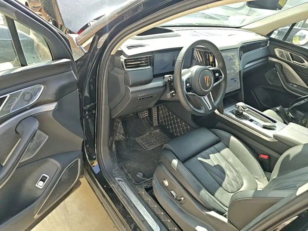 Hongqi HS7 PHEV 2024 2024 2.0T PHEV AWD Flagship 6-Seater