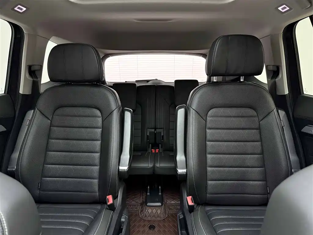 Volkswagen Talagon 2022 380TSI 4WD Luxury Premium Pro Edition 6-seater фото 18