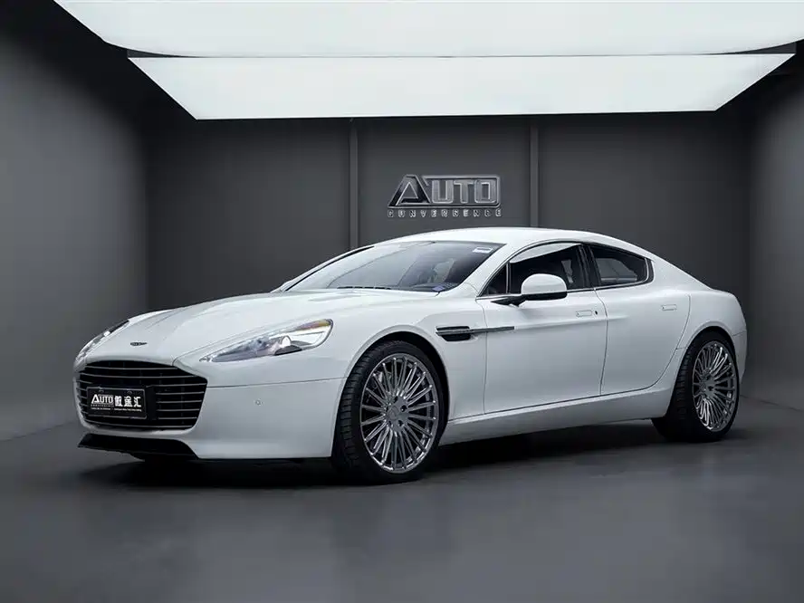 ASTON MARTIN RAPIDE