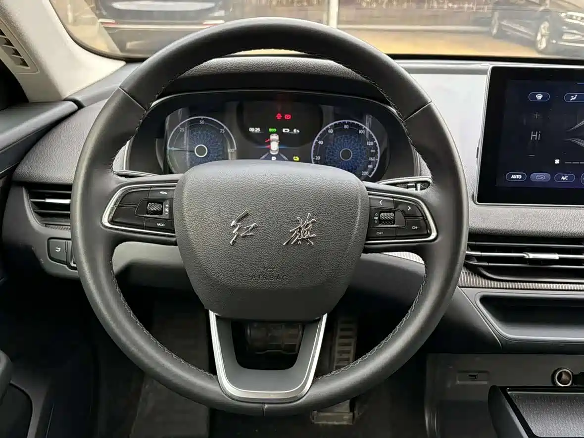 Hongqi E-QM5 2024 560km PLUS фото 7