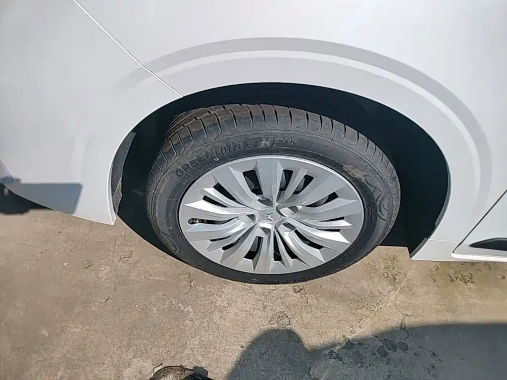 Wuling Motors Wuling Jiachen 2026 2022 1.5L Manual Joy Elite