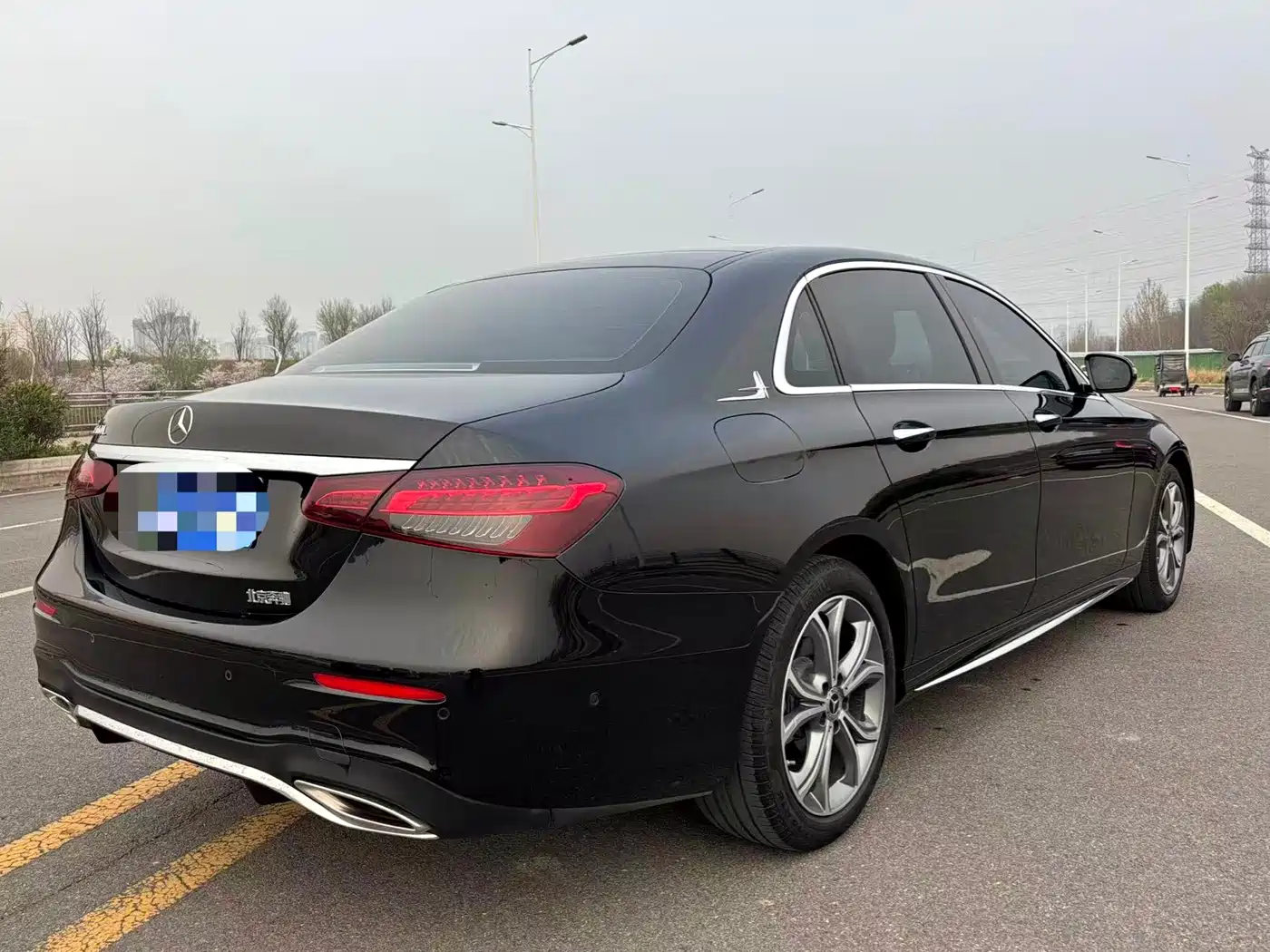 Mercedes-Benz E-Class 2022 E 300 L Luxury фото 8