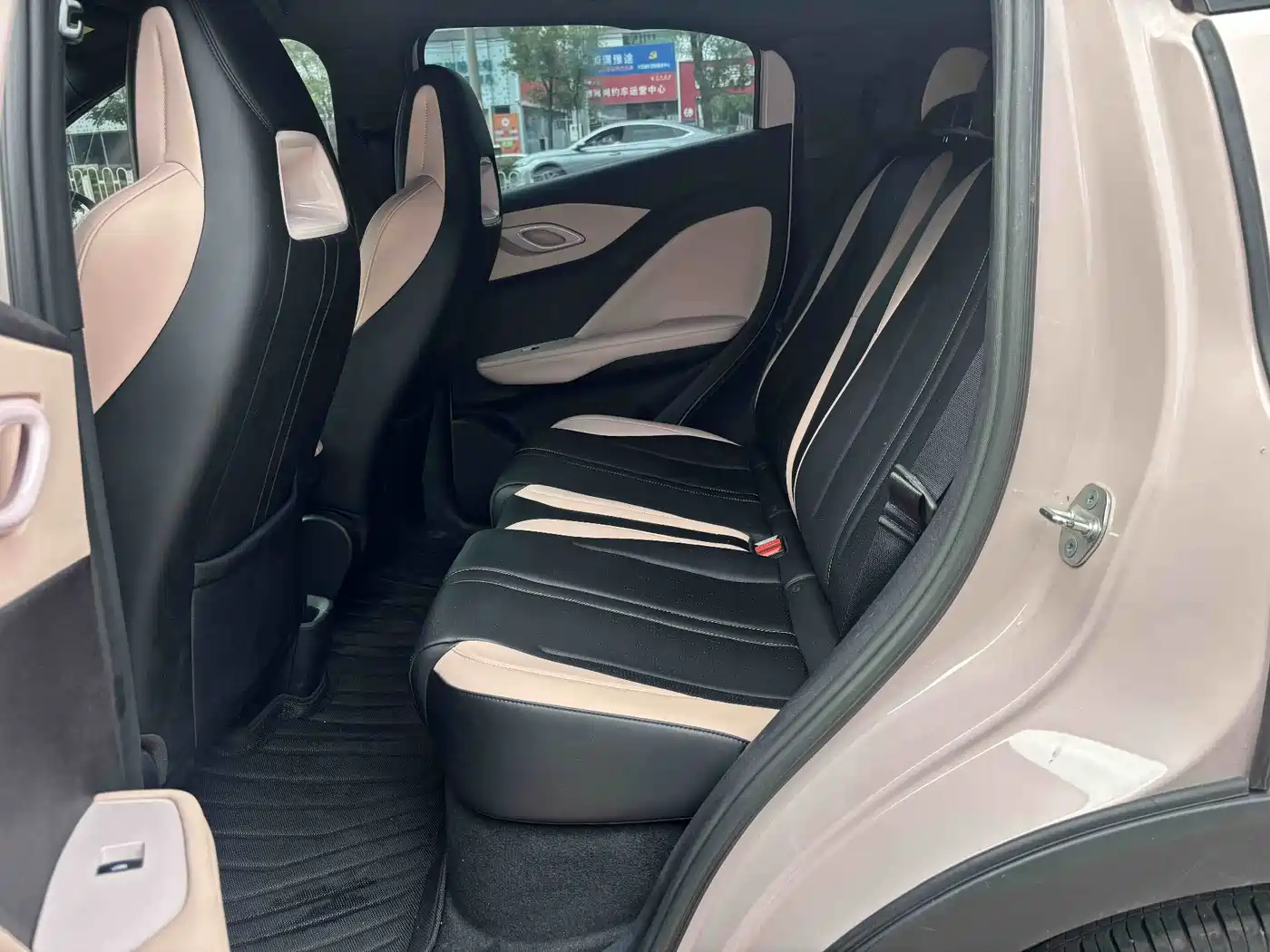 BYD Seagull 2024 Glory Edition 305km Freedom Edition фото 6