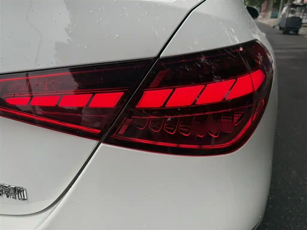 Mercedes-Benz C-Class 2025 C 260 L Sport Edition фото 6