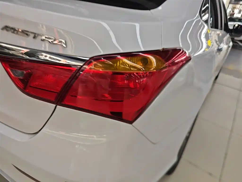 Hyundai Mistra 2017 1.8L Automatic Smart GLS (China V) фото 8