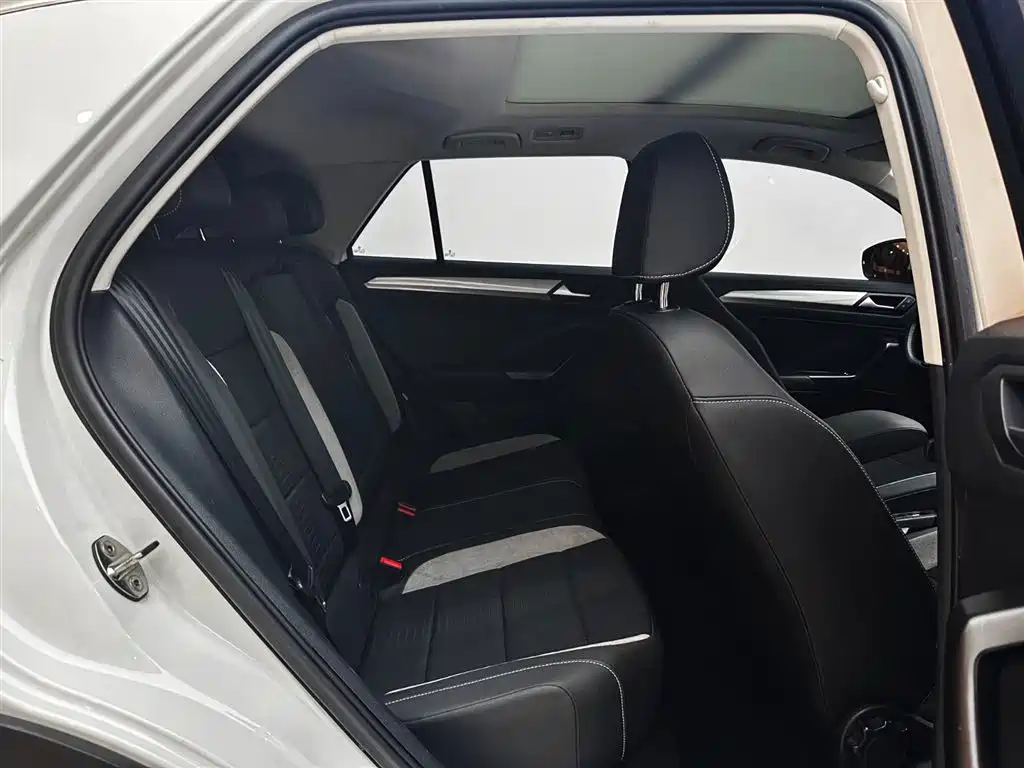 Volkswagen T-ROC 2022 280TSI DSG 2WD Elite PLUS фото 23