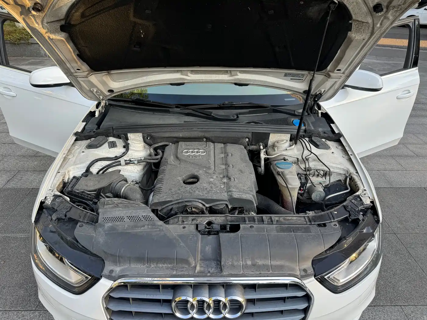 Audi A4L 2013 35 TFSI Automatic Standard фото 16