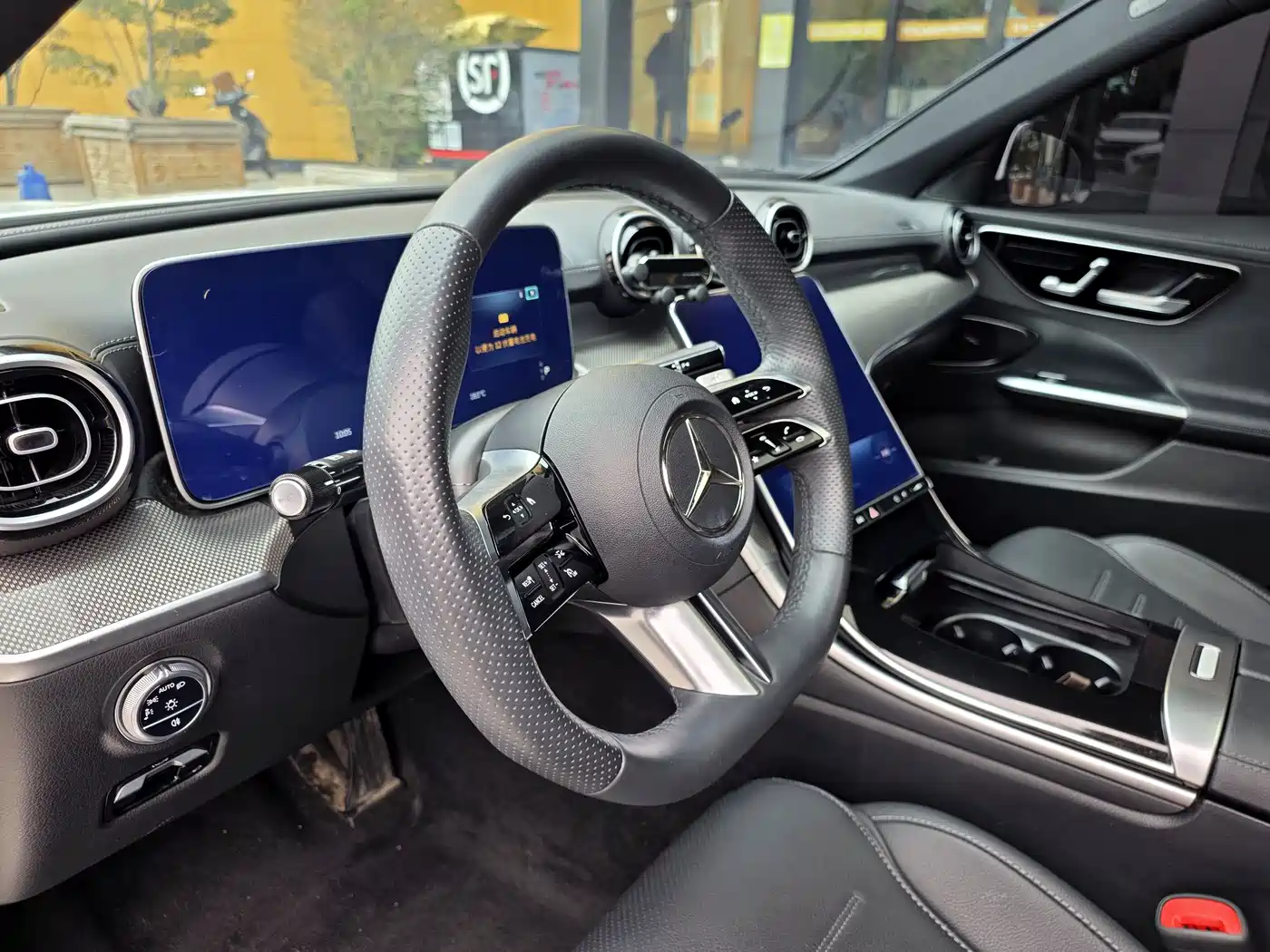 MERCEDES-BENZ C CLASS