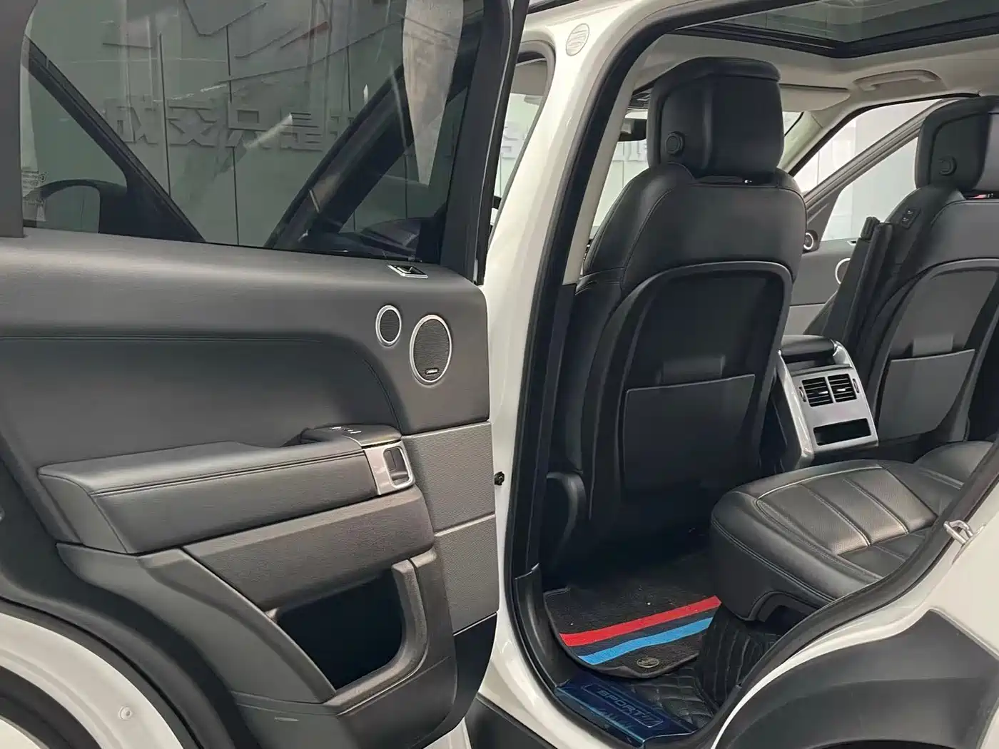 Land Rover Range Rover Sport 2018 3.0 SC V6 HSE DYNAMIC фото 8