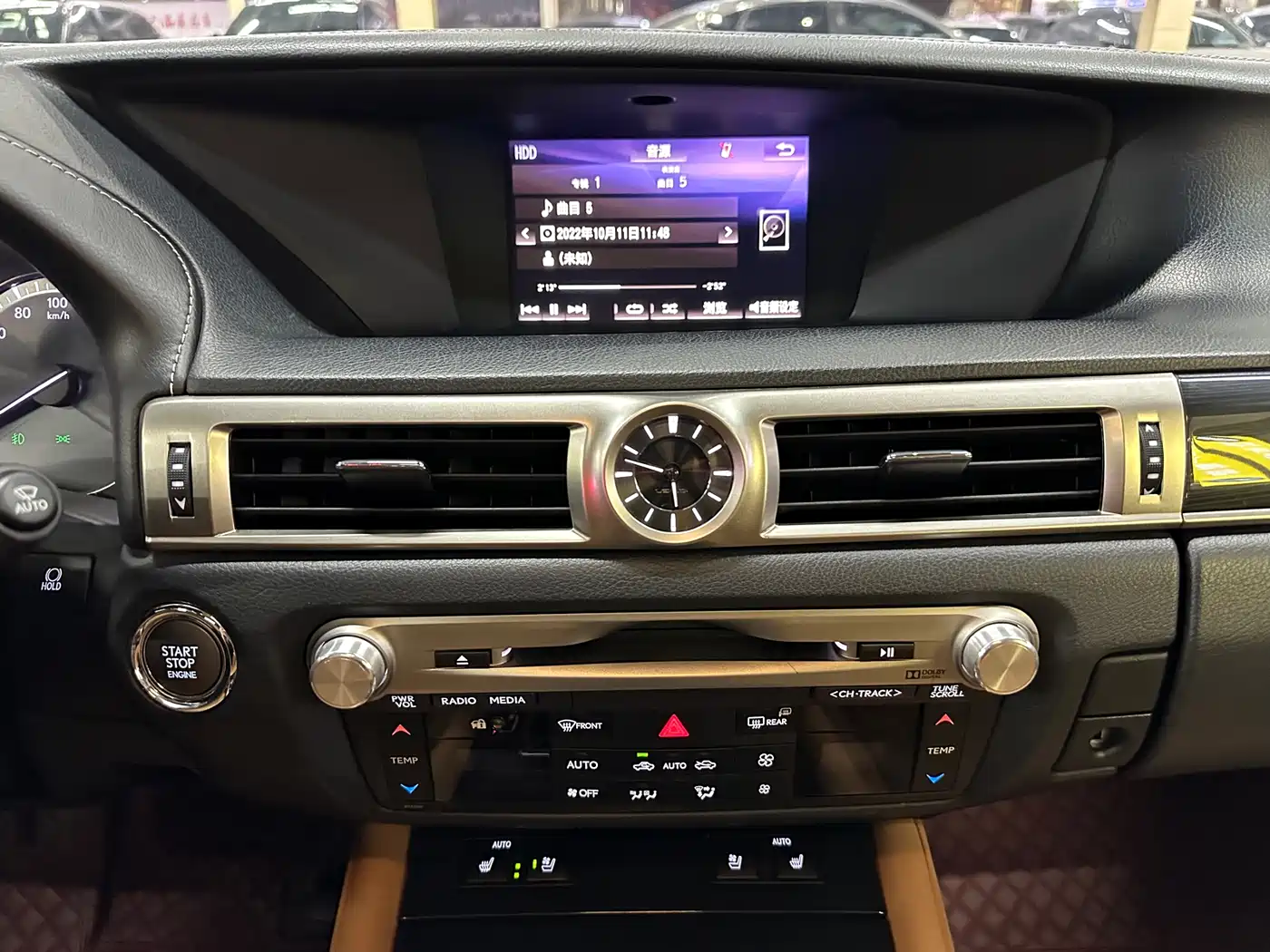 Lexus GS 2016 200t Leading Edition фото 11