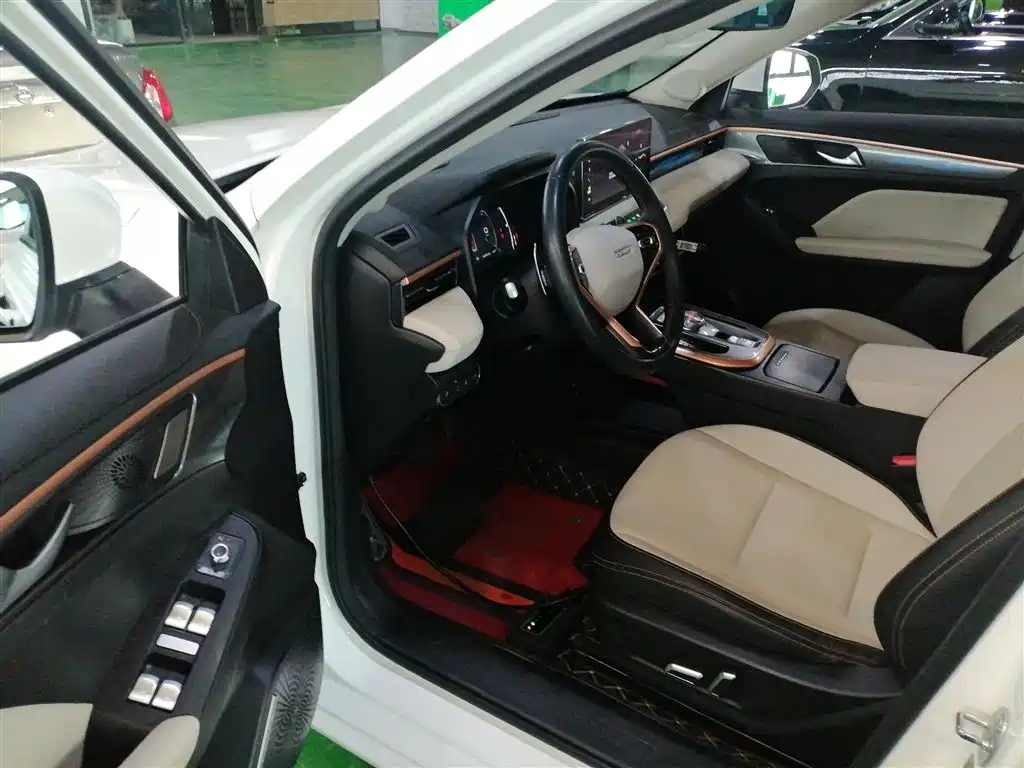 Haval First Love 2021 1.5T Automatic Premium Edition фото 12