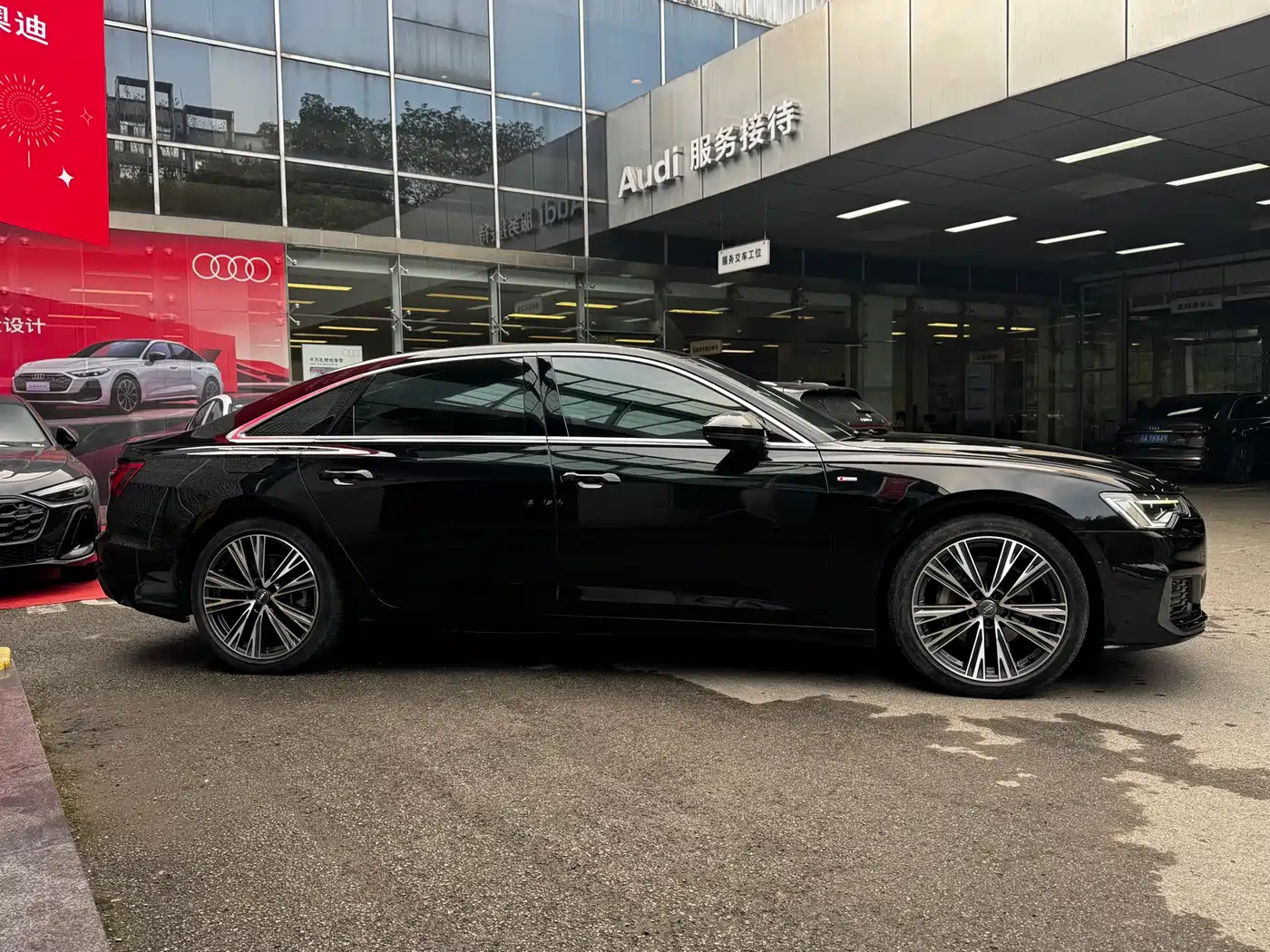 Audi A6L 2021 45 TFSI quattro Exclusive Sport фото 4