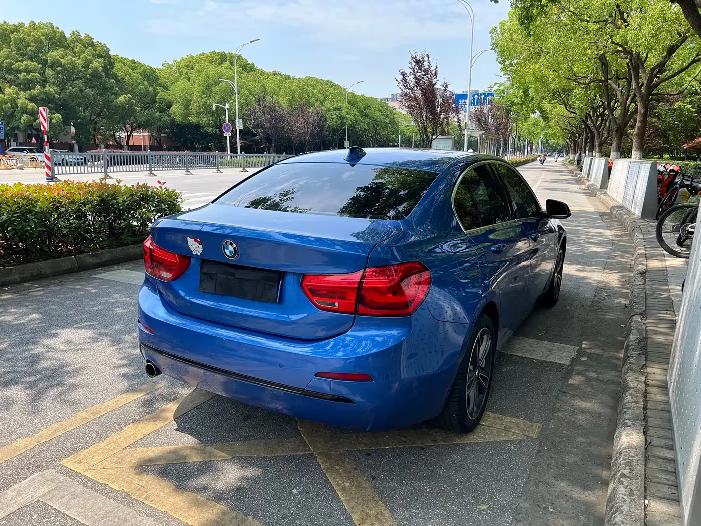 BMW 1 Series 2017 118i Sport фото 7