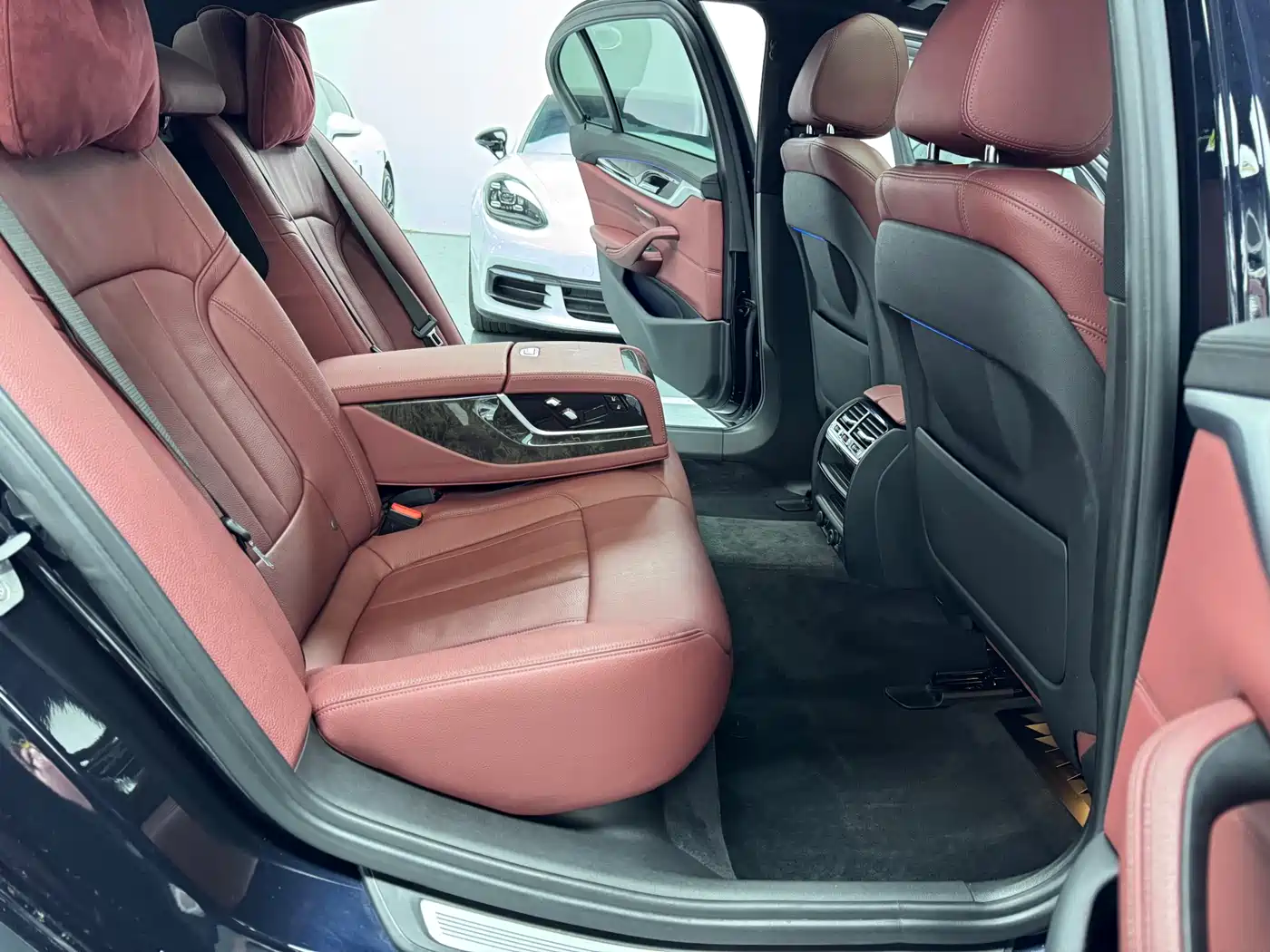 BMW 5 Series 2018 Facelift 530Li Leading M Sport Package фото 14