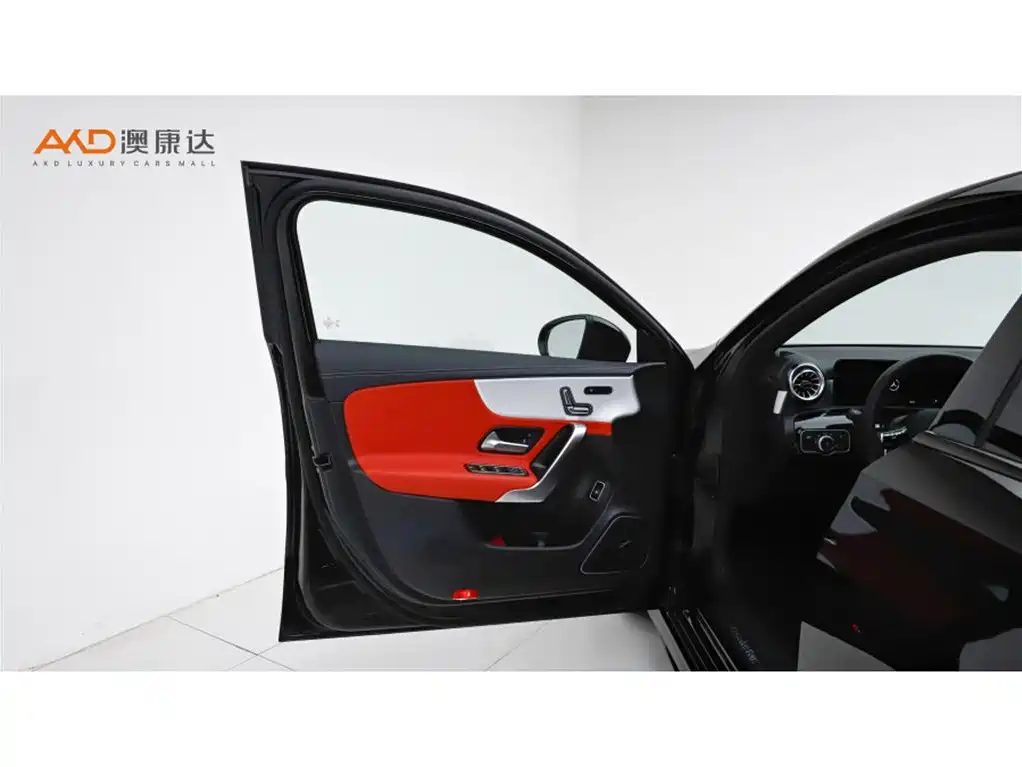 Mercedes-Benz A-Class AMG 2025 2025 AMG A 35 L 4MATIC