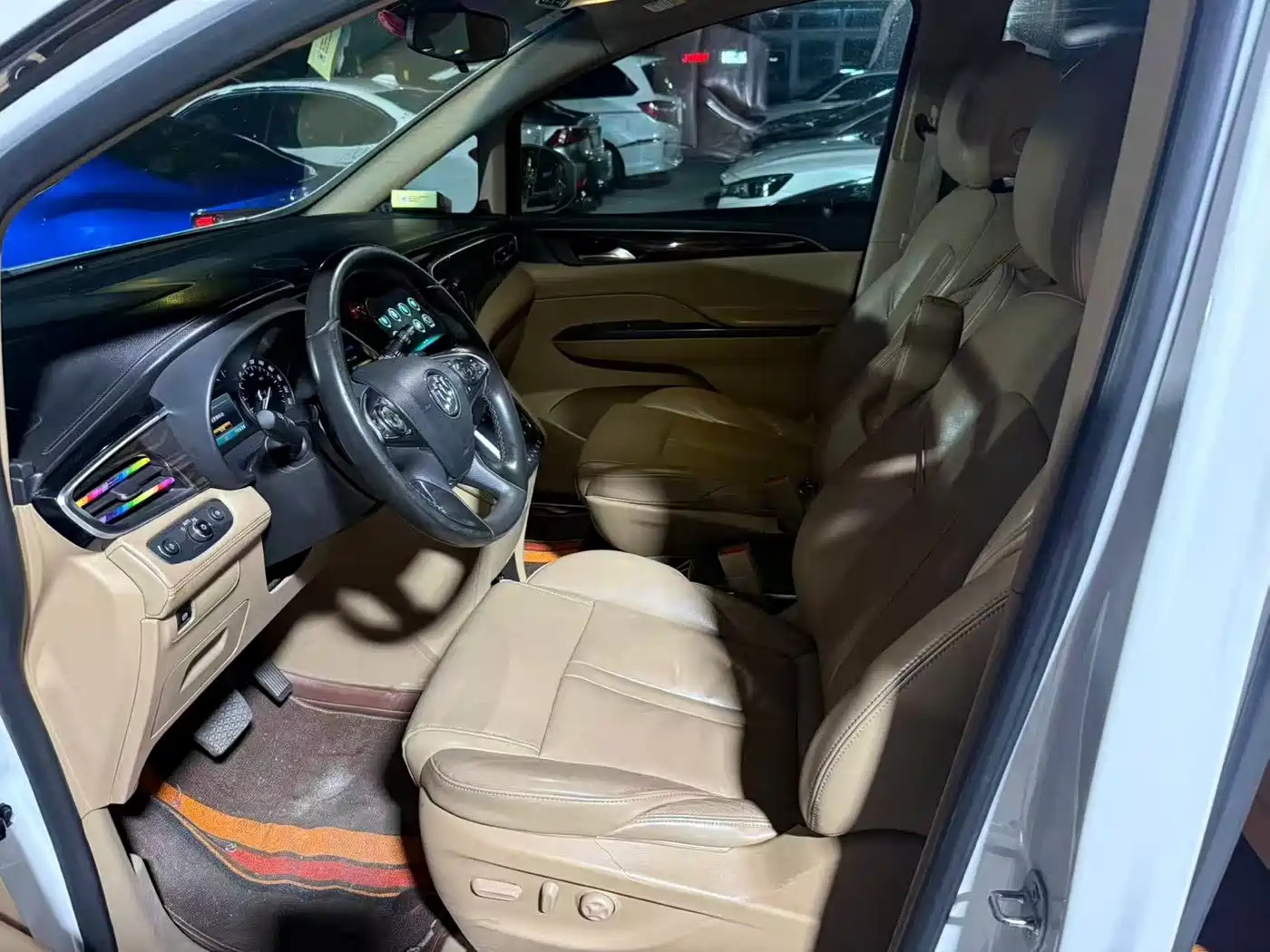 Buick GL8 2017 ES 28T Premium China V фото 8