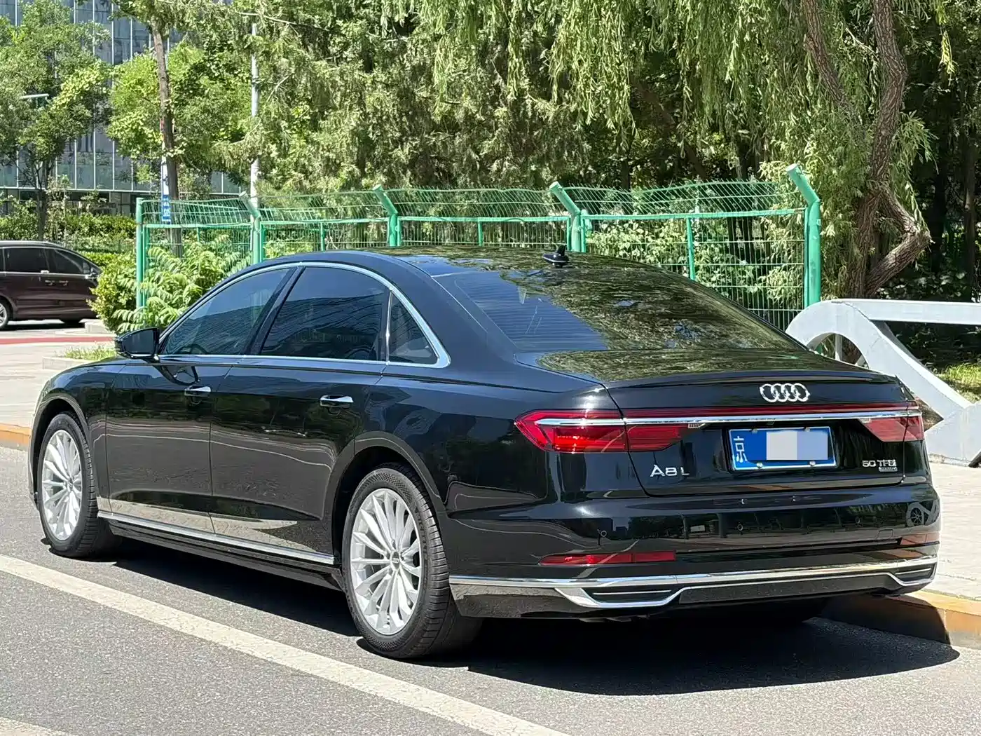 Audi A8 2019 Plus A8L 50 TFSI quattro Comfort фото 17