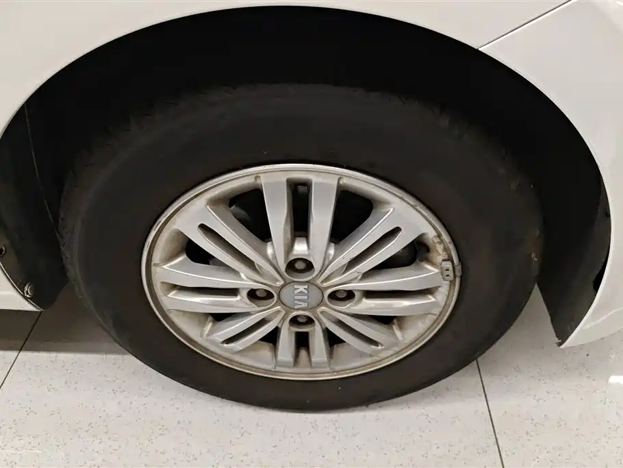 Kia Huan Chi 2020 1.4L Auto Comfort Sunroof Version фото 6