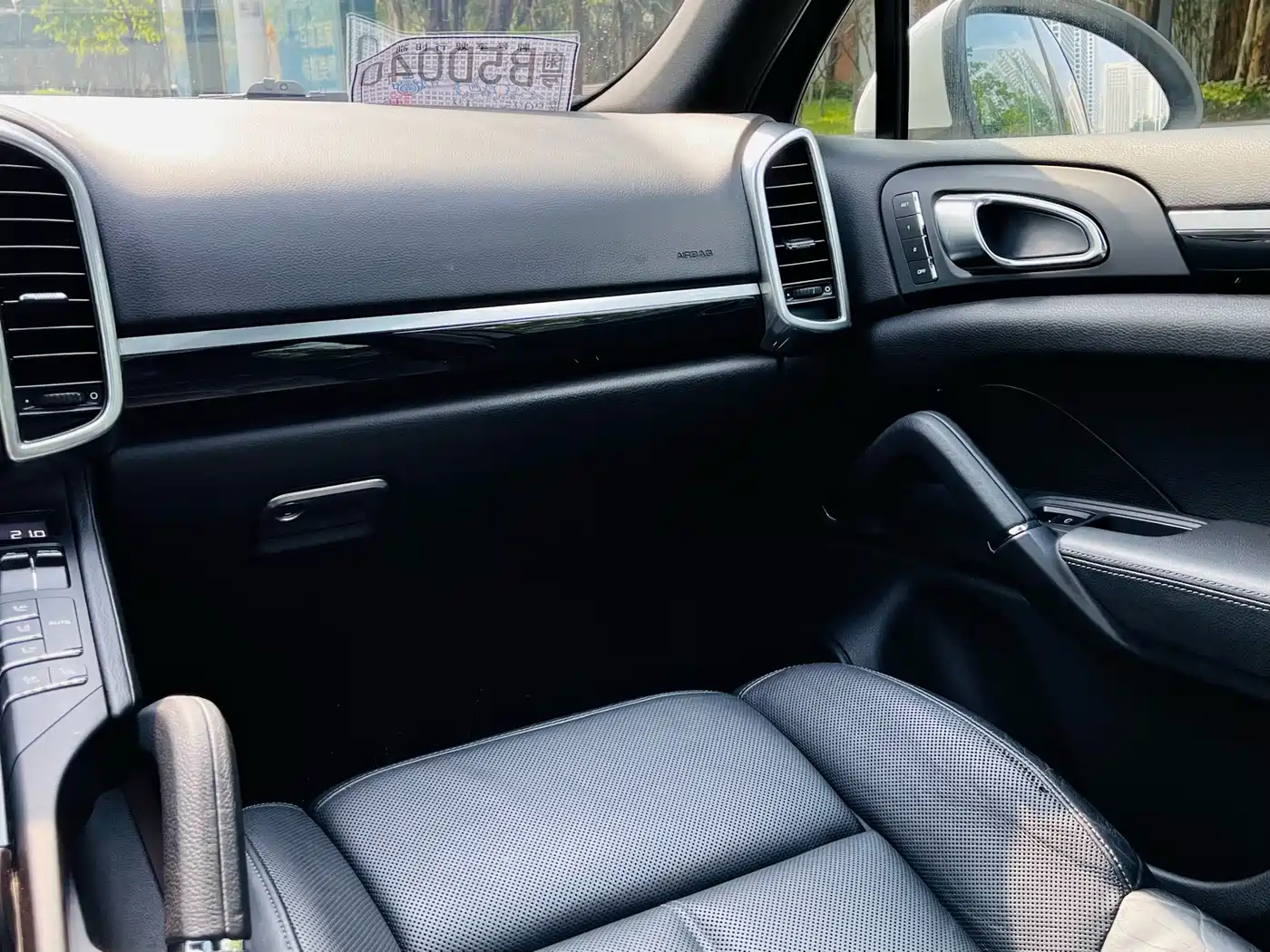 Porsche Cayenne 2011 Cayenne 3.0T фото 17