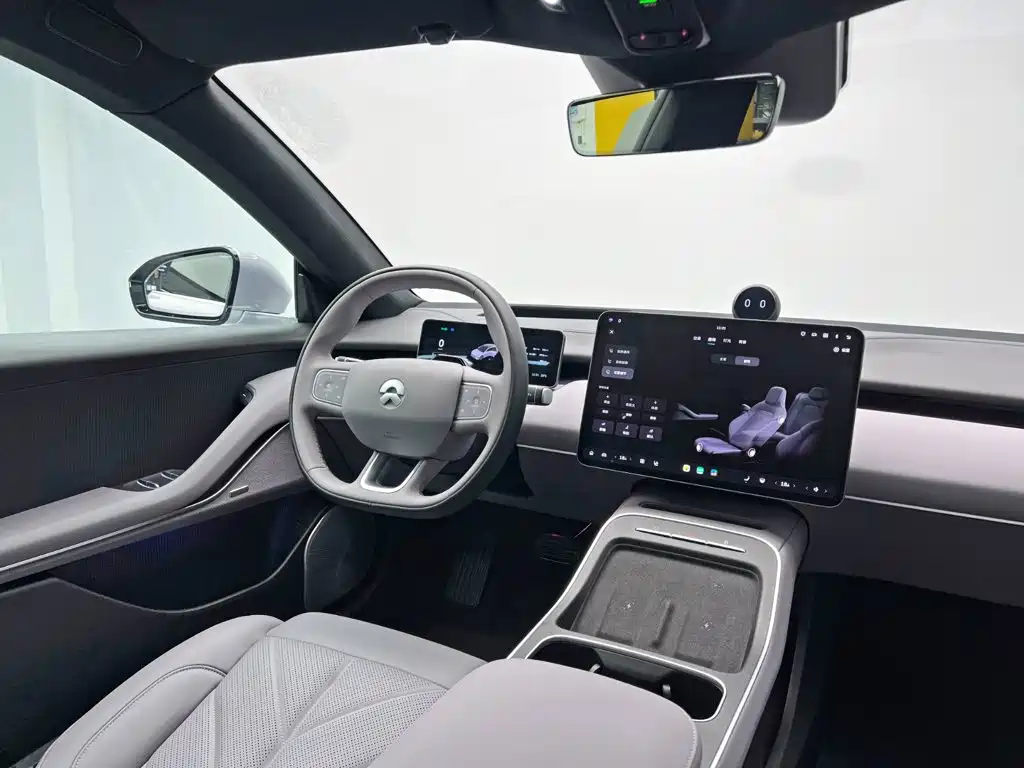 NIO ET5T 2026 2025 100kWh Touring