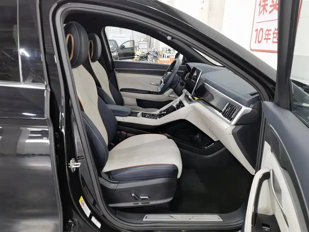 BYD Song PLUS PHEV 2021 DM-i 110KM Flagship PLUS фото 23