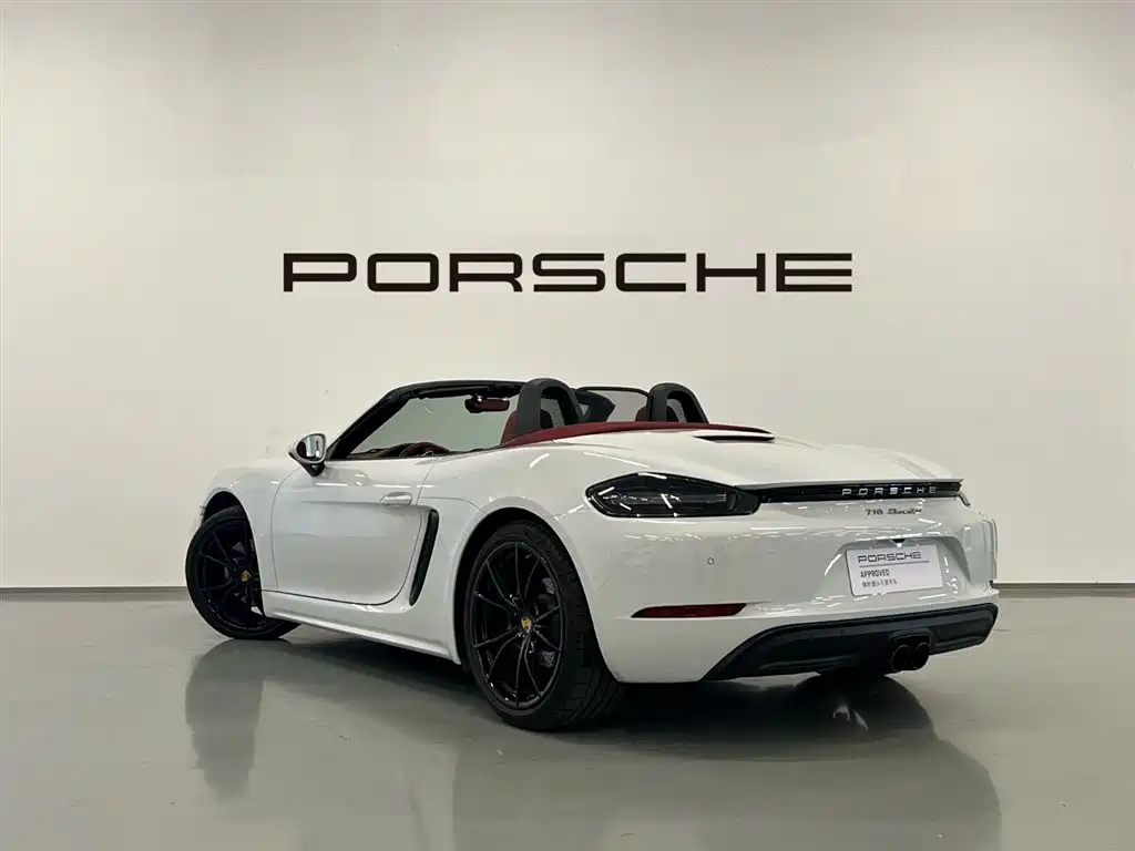Porsche 718 2022 Boxster 2.0T фото 3