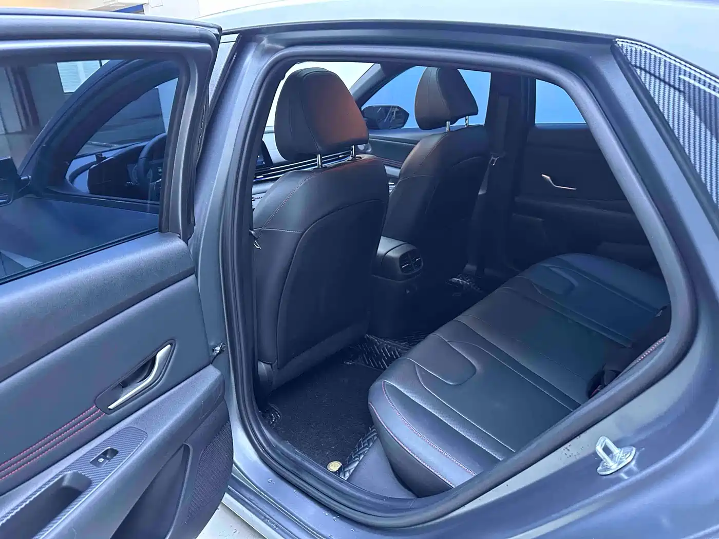 Hyundai Elantra 2023 1.5L CVT GLX Elite Edition фото 10