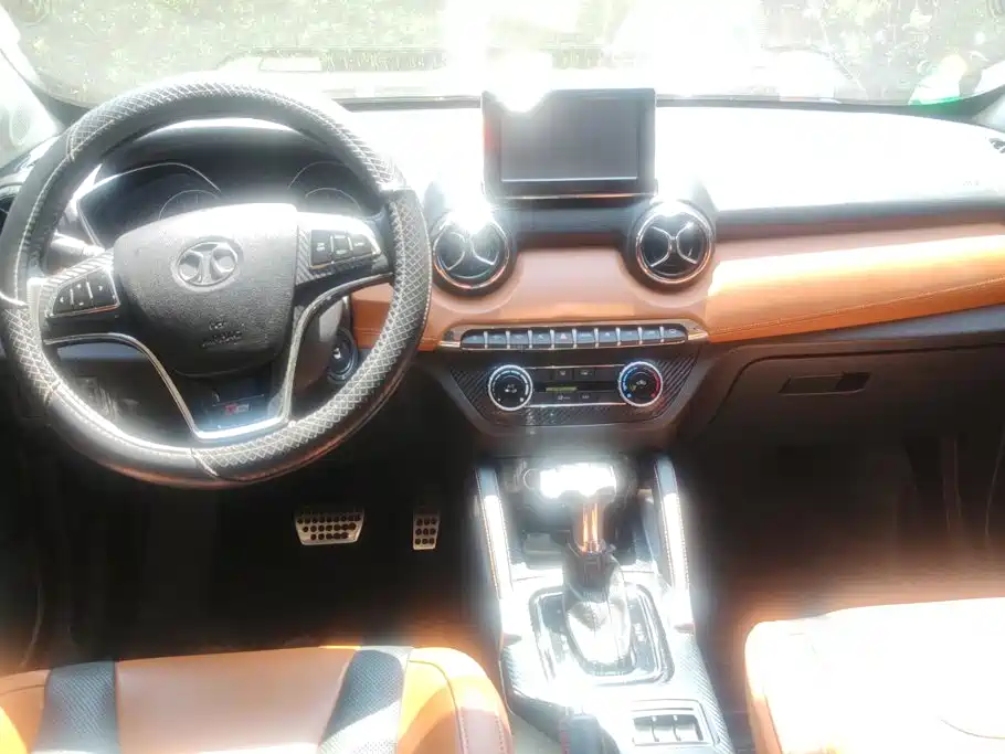 BAIC Senova X35 2016 2016 1.5L Automatic Luxury Edition