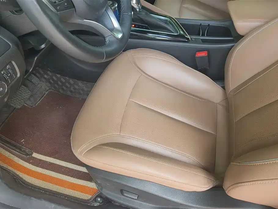 Buick GL6 2021 323T Mild Hybrid Connected Luxury фото 9