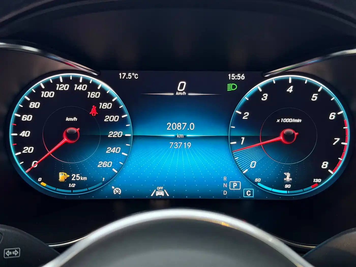 Mercedes-Benz GLC 2020 GLC 300 L 4MATIC Dynamic фото 3