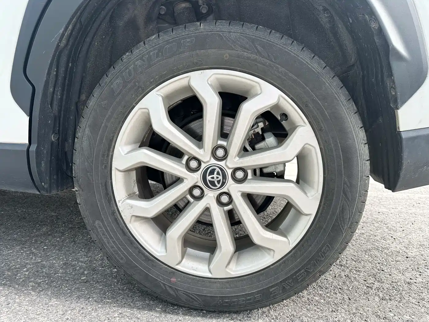 Toyota Frontlander 2024 2.0L CVT Elite Edition фото 9