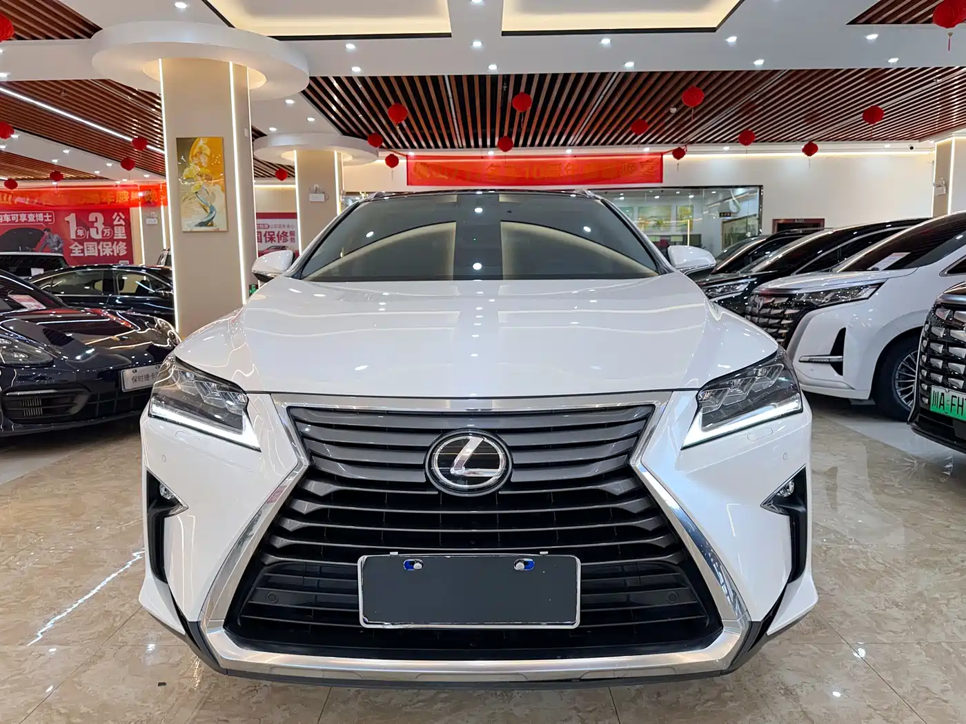 Lexus RX 2016 300 4WD Elegance Edition (China V) фото 2
