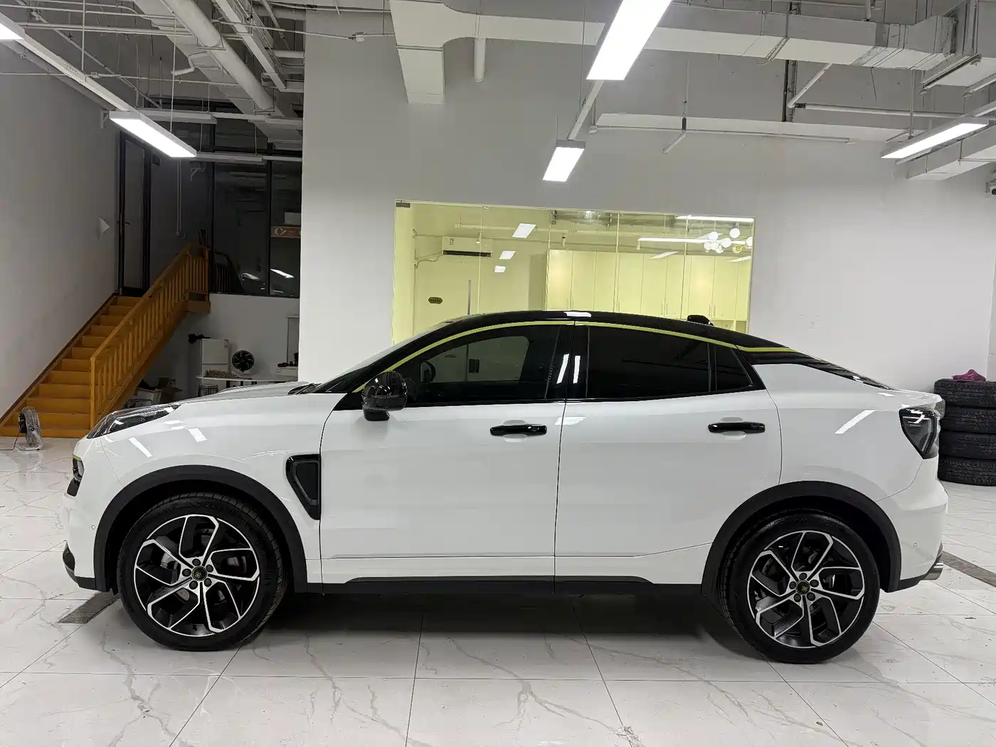 2023 Lynk & Co 05