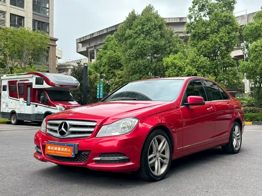 Фото 1 - Mercedes-Benz C-Class