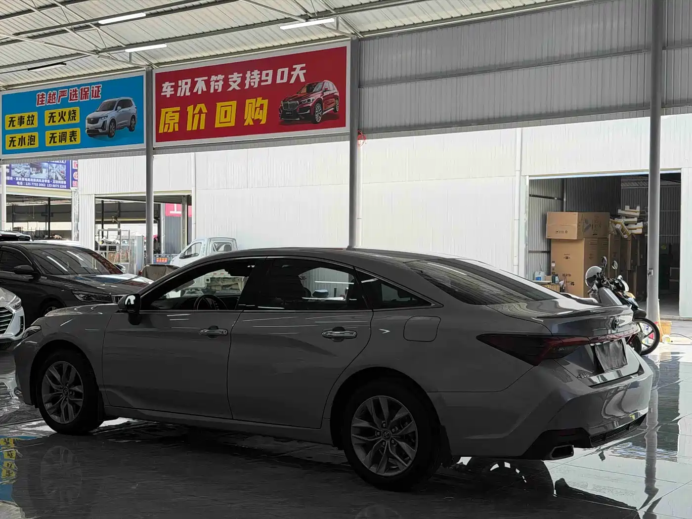 Toyota Avalon 2021 2.5L Luxury Edition фото 9